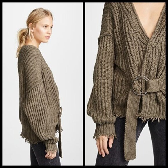 💕WILDFOX💕 Citadel Wrap Sweater - Picture 4 of 16
